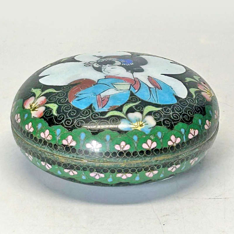 Japanese Cloisonné Covered Bowl 20th