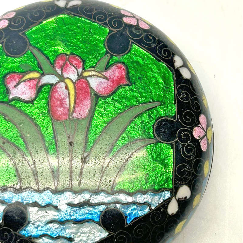 Japanese Cloisonné Iris Covered Bowl 20th