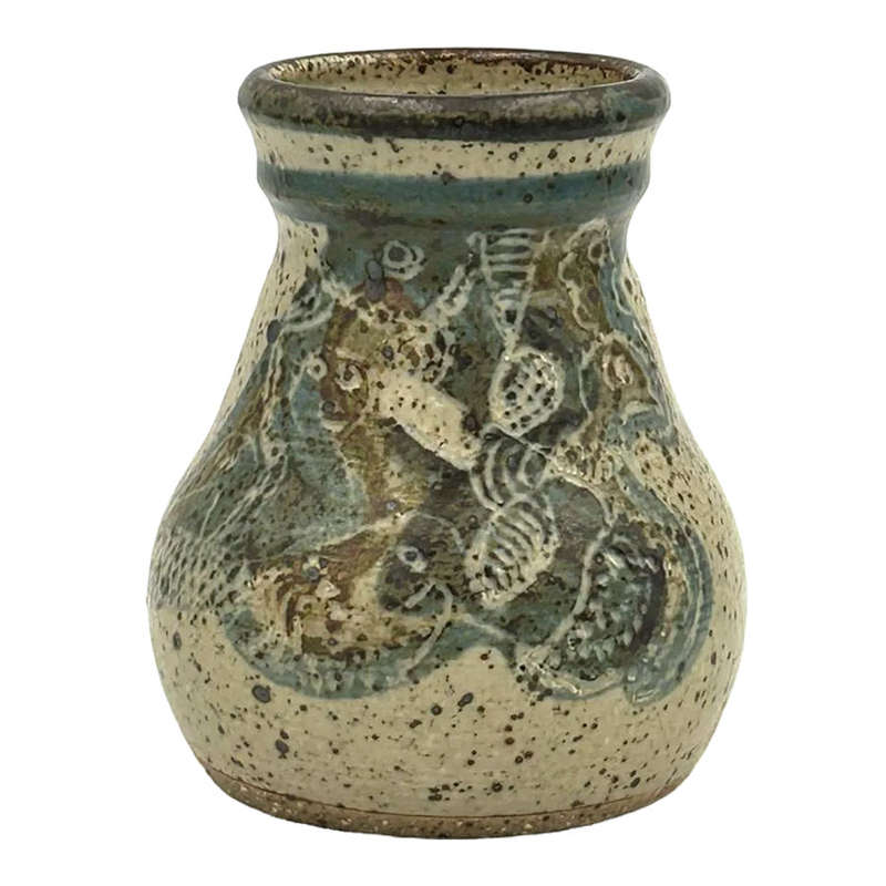 Rorke's Drift Pottery Vase MKHIZE 1985