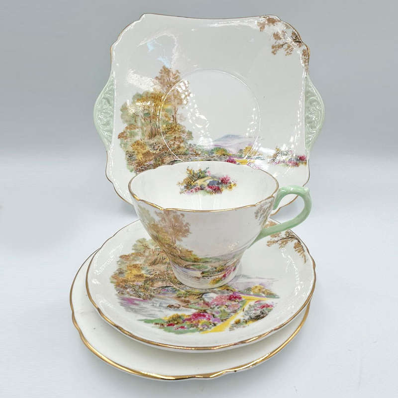 Shelley Heather 21 Piece Tea Service