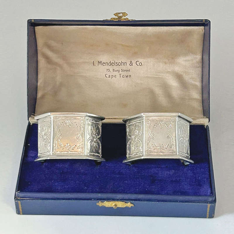Pair Hallmarked Silver Boxed Serviette Rings Birmingham 1889