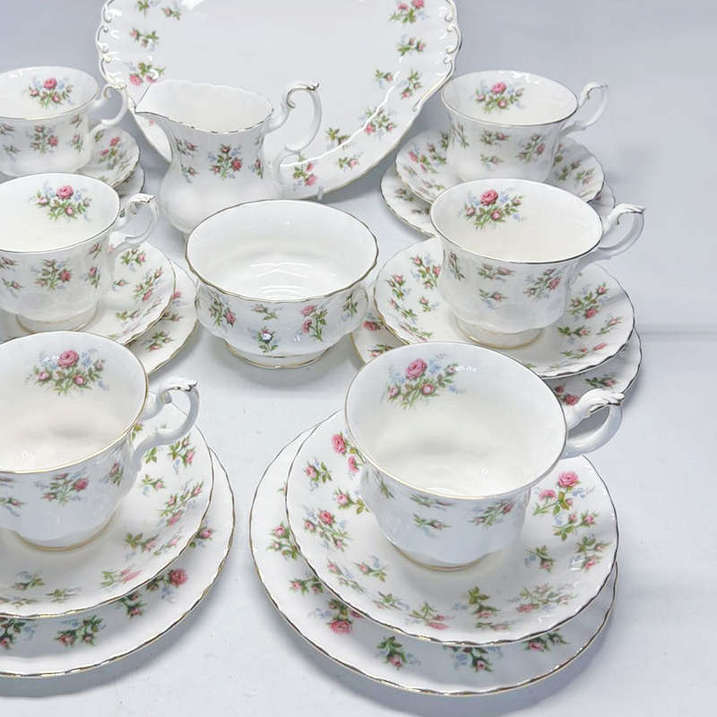 Royal Albert Winsome 21 Piece Tea Service
