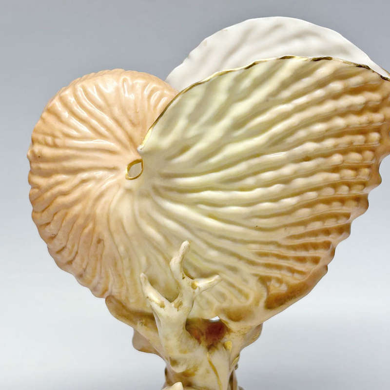 Royal Worcester Nautilus Vase C1873