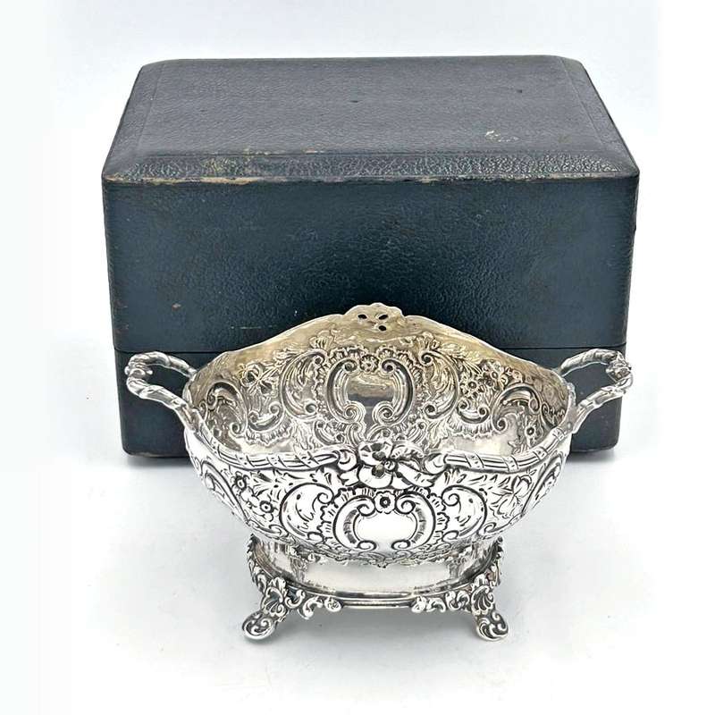 Hallmarked Silver Bowl Birmingham 1897 Samuel Walton Smith