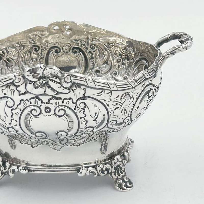 Hallmarked Silver Bowl Birmingham 1897 Samuel Walton Smith