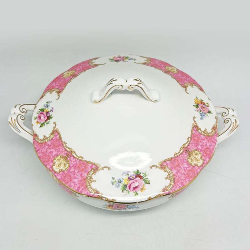 Royal Albert Lady Carlyle Vegetable Bowl and Cover