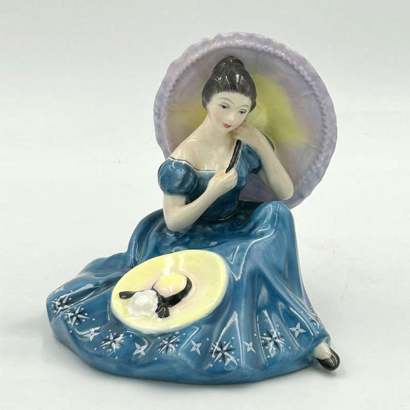 Royal Doulton Figurine Pensive Moments HN2704