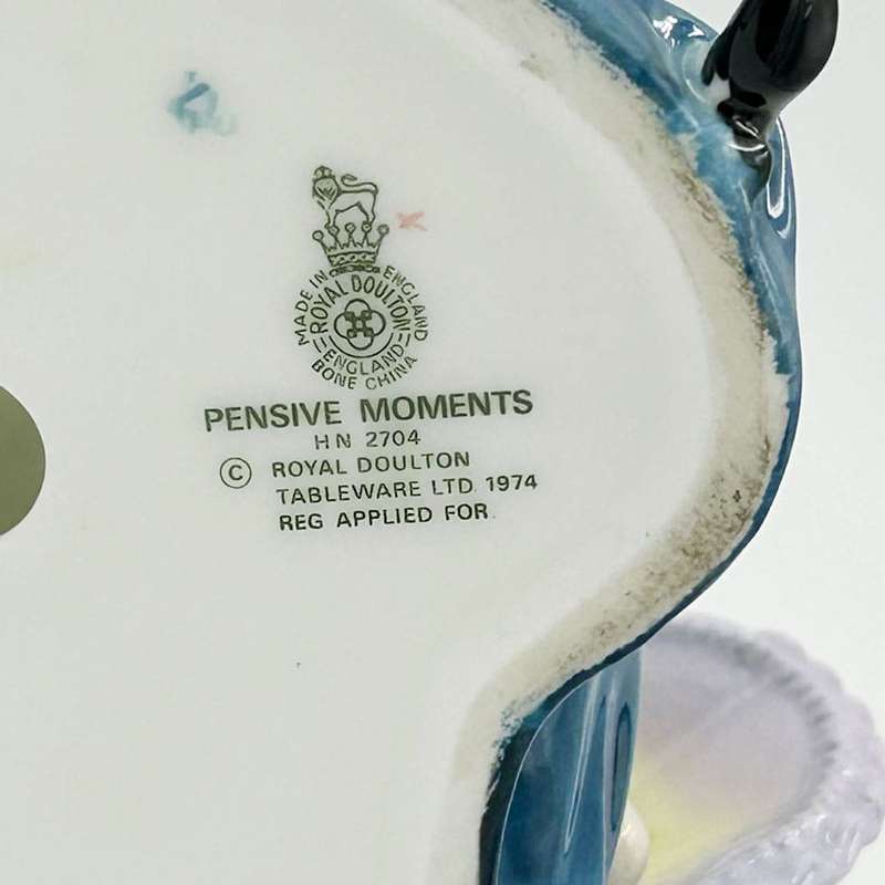 Royal Doulton Figurine Pensive Moments HN2704
