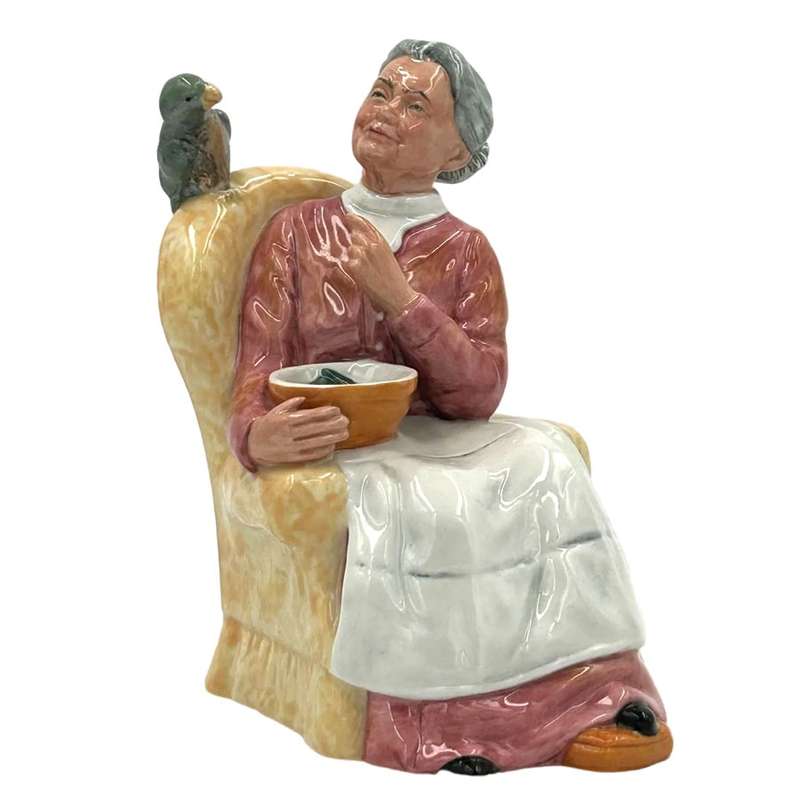 Royal Doulton Figurine Pretty Polly HN2768