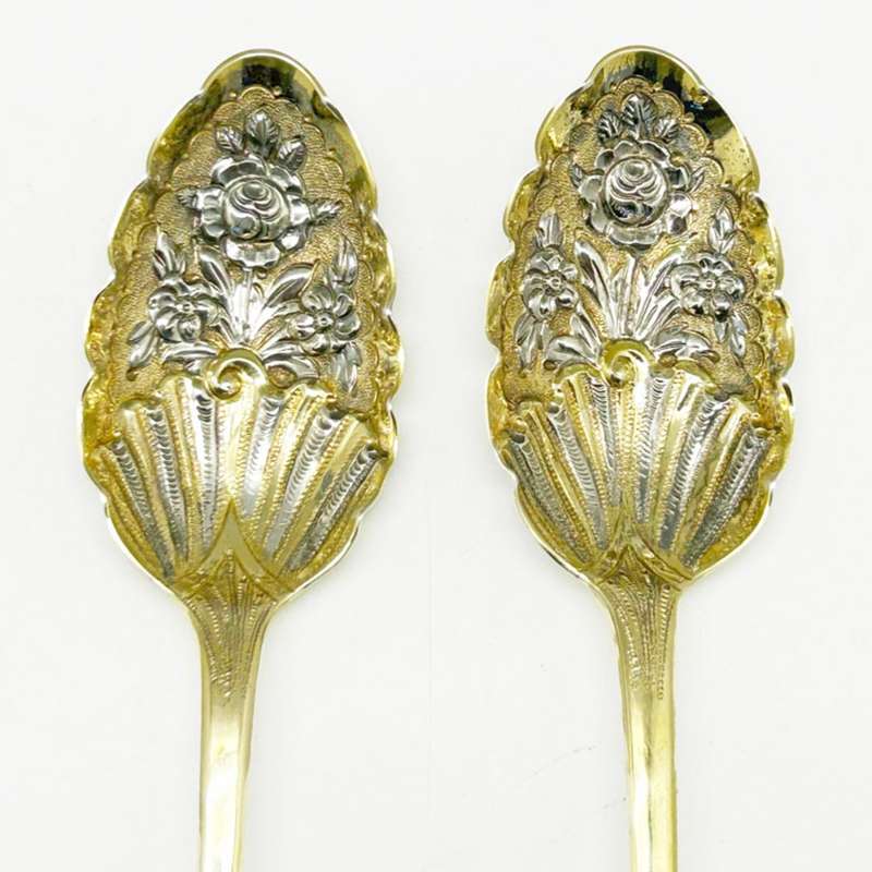 Pair London 1817 Hallmarked Silver Berry Spoons Boxed