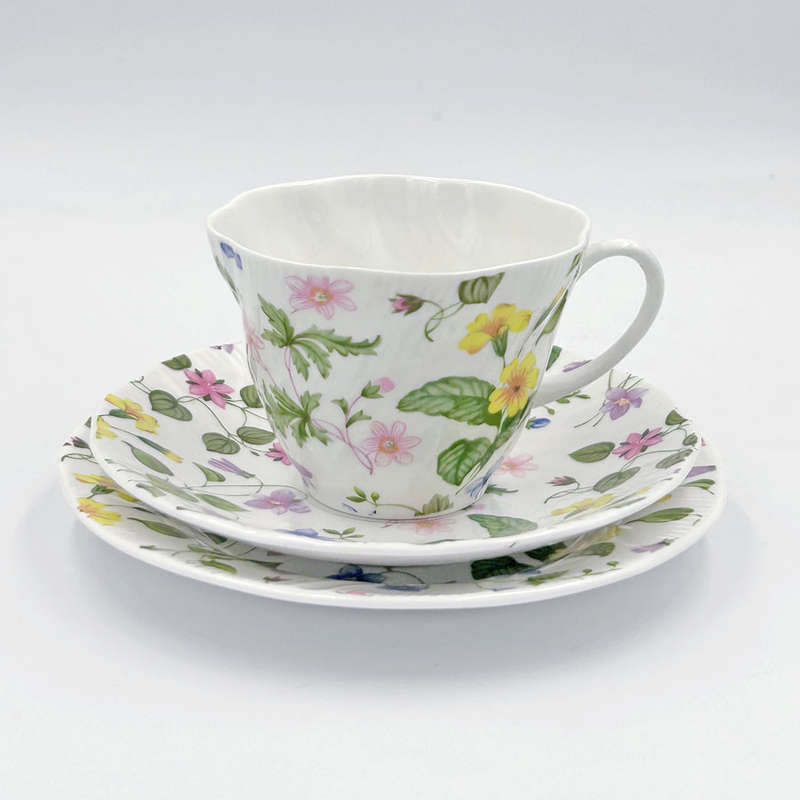 Queens Country Meadow Tea Trio