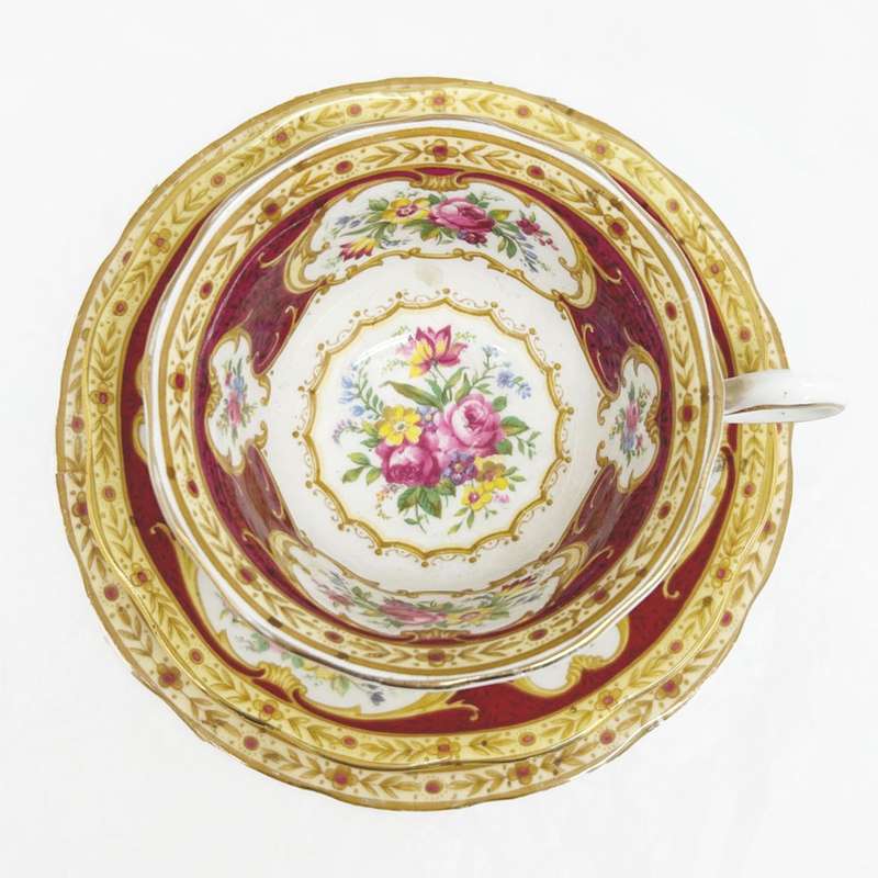 Royal Albert Lady Hamilton  Avon Tea Trio
