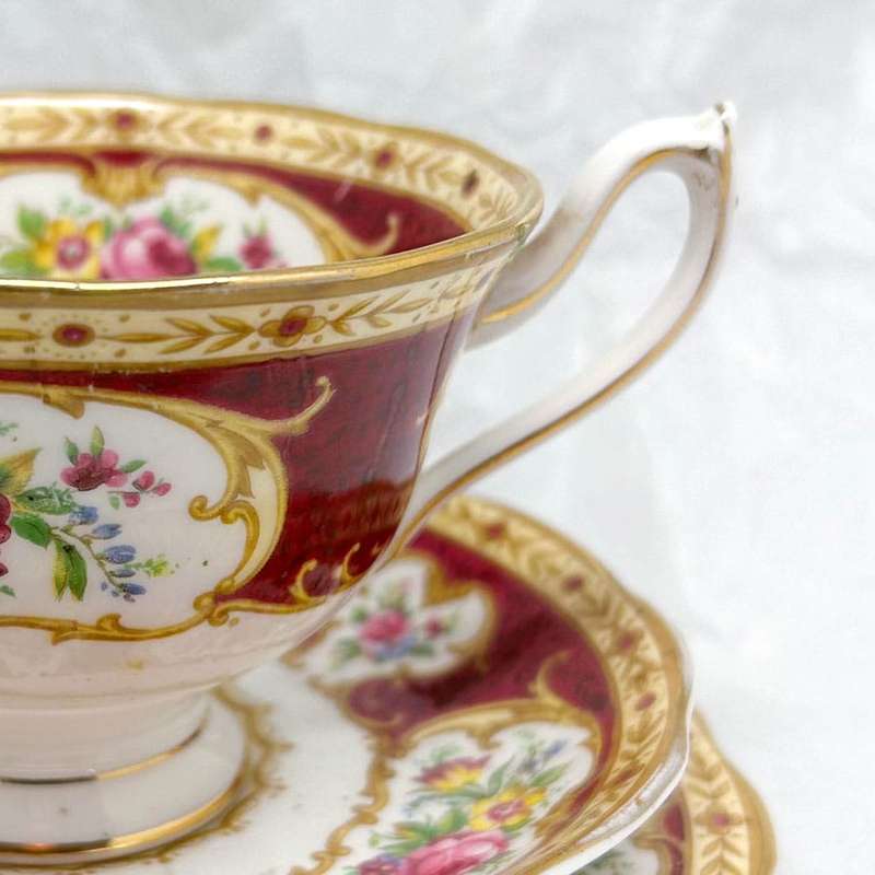 Royal Albert Lady Hamilton Tea Trio Avon
