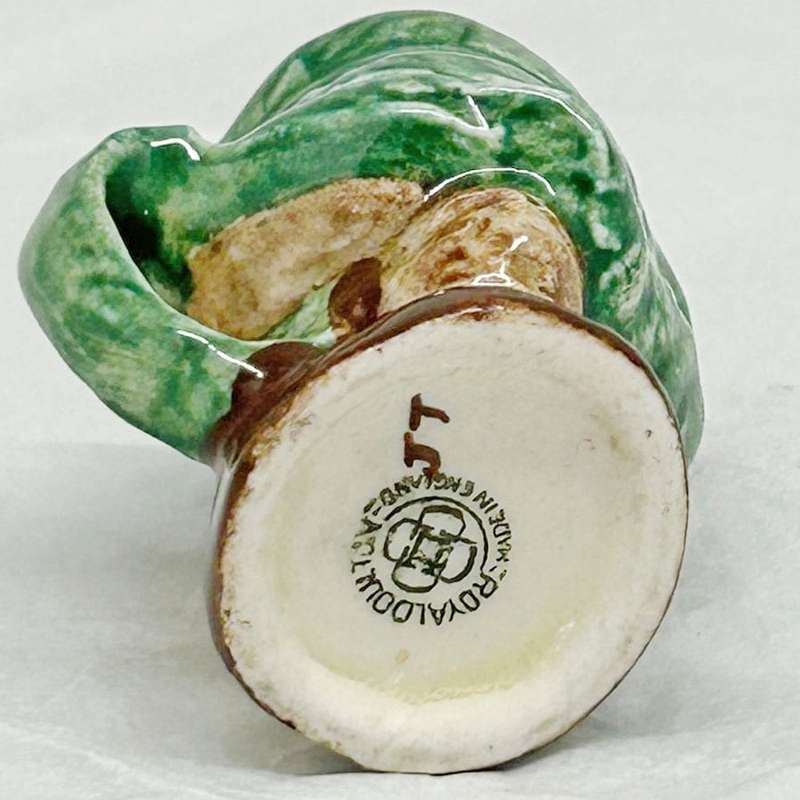 Royal Doulton 'Arriet D6256 Tiny