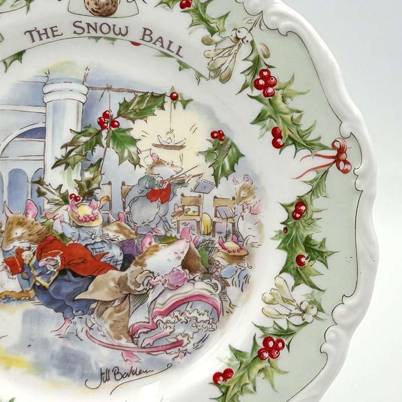 Brambly Hedge Royal Doulton Snow Ball Plate