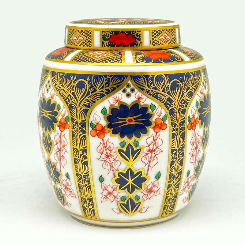 Royal Crown Derby Old Imari Ginger Jar 1128