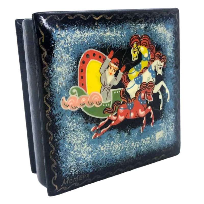 Russian Hand Painted Lacquered Box Horses and Sleigh