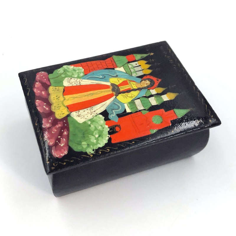 Russian Hand Painted Lacquered Box Lady By Castle