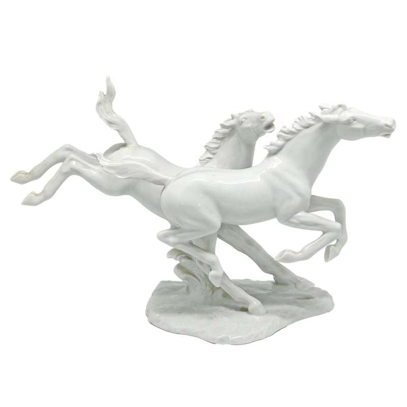 Schaubach Kunst Kurt Steiner Blanc De Chine Wild Horse Scene