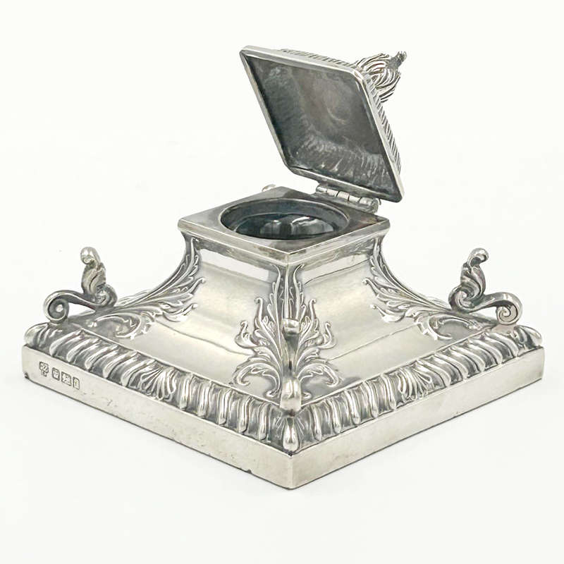 Hallmarked Silver Inkwell Sheffield 1908 Hawksworth Eyre and Co