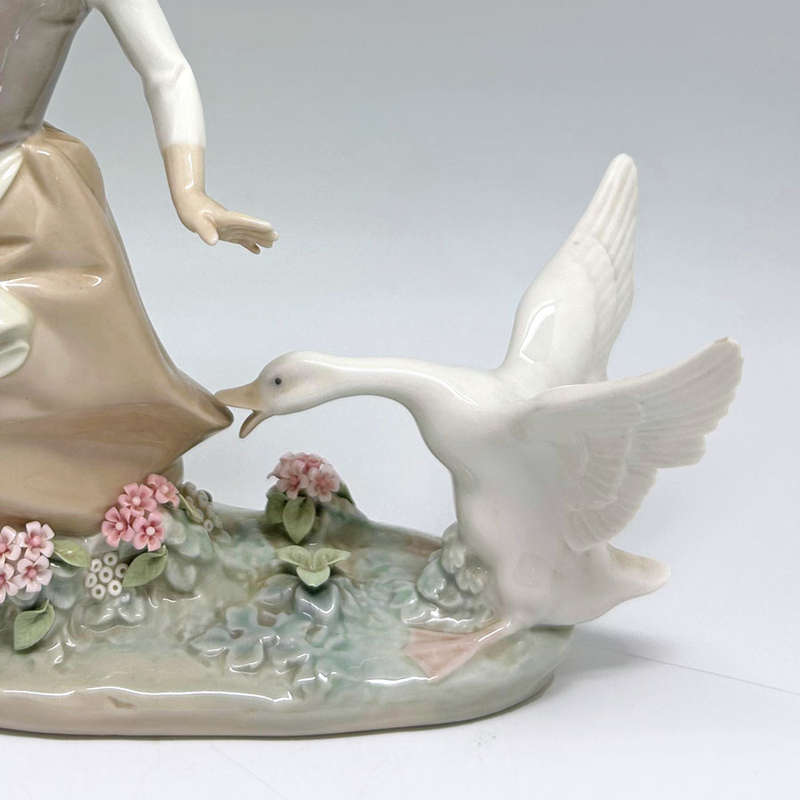 Lladro Figurine Goose Chasing a Girl With Basket Of Eggs