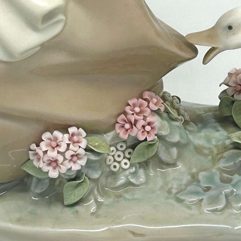 Lladro Figurine Goose Chasing a Girl With Basket Of Eggs