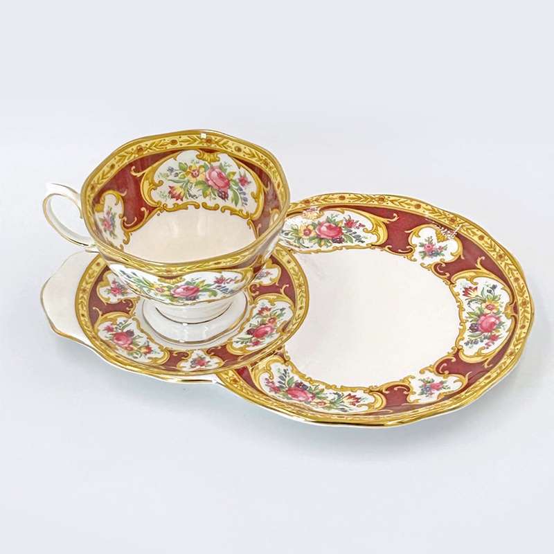 Royal Albert Lady Hamilton Tennis Set C1939