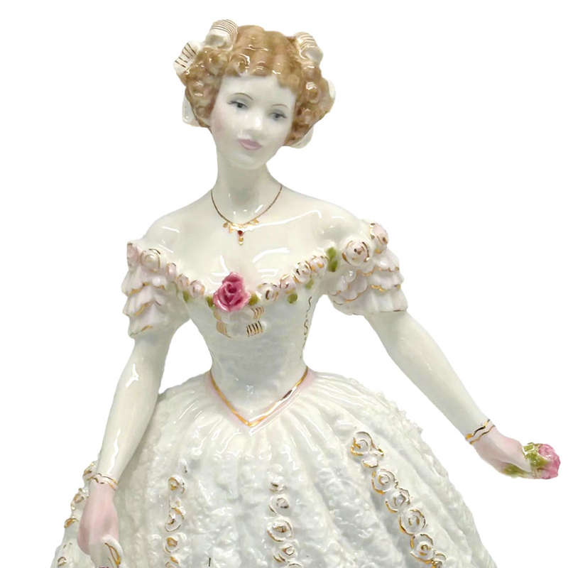 Royal Worcester Figurine Sweetest Valentine