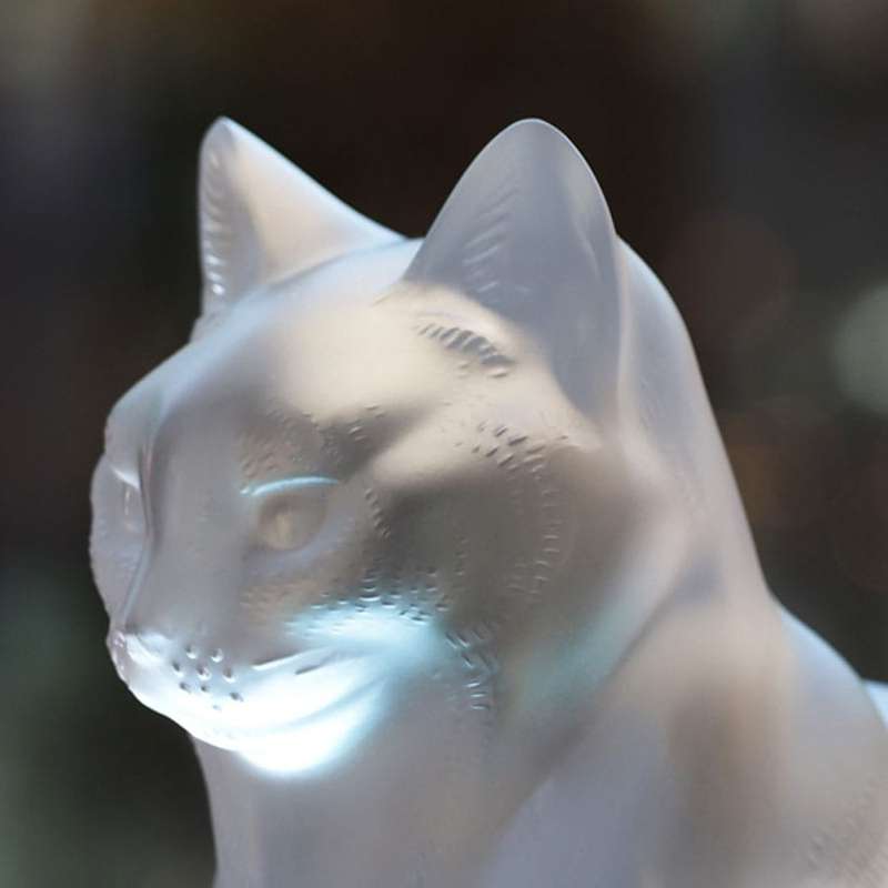 Lalique French Chat Assis  Crystal Cat Figurine