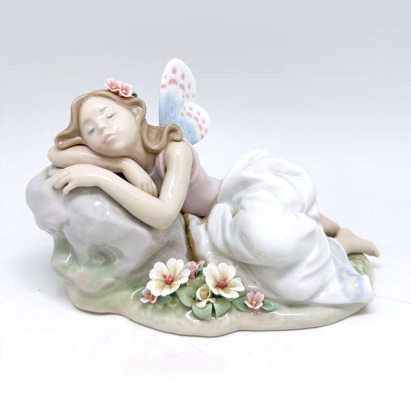 Lladro The Enchanted Forest Princess Of The Fairies  Figurine 7694