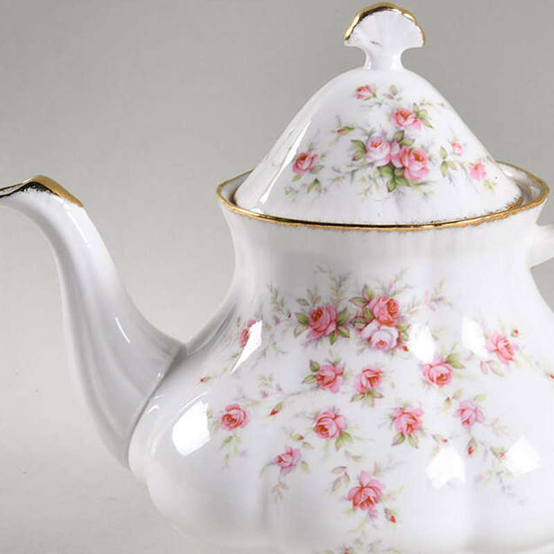 Paragon Victoriana Rose Tea Pot
