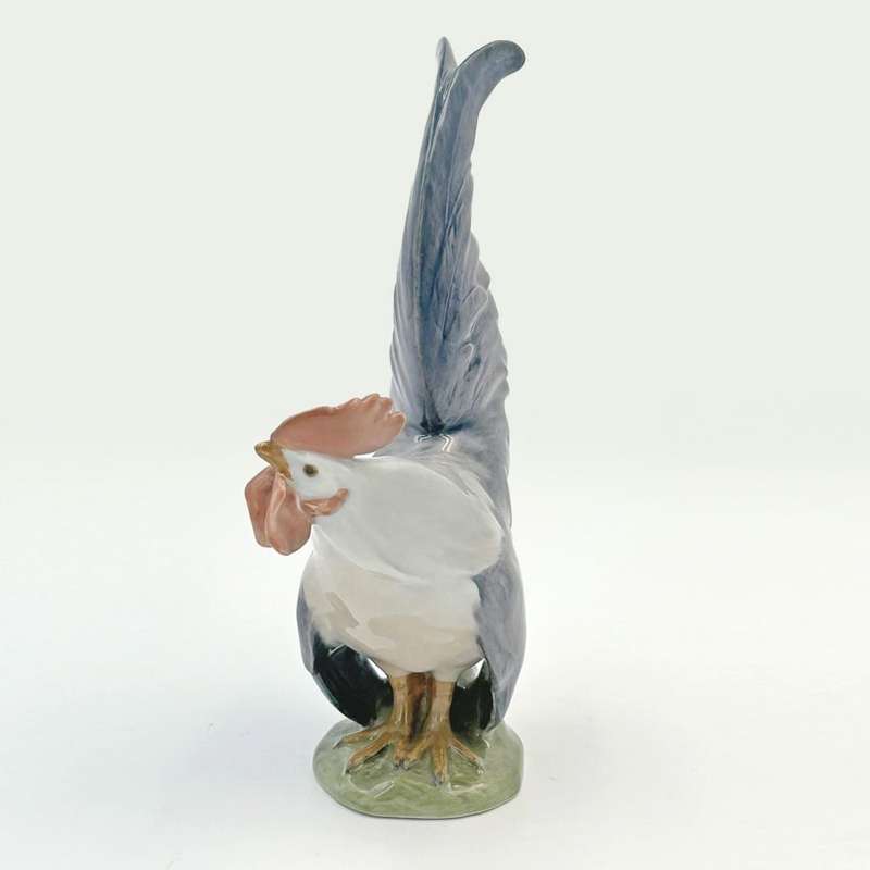 Royal Copenhagen Rooster Looking For The Sun Figurine 1025