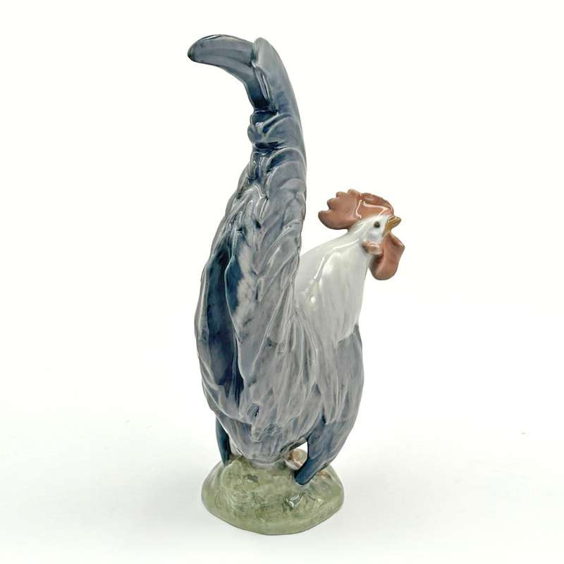 Royal Copenhagen Rooster Looking For The Sun Figurine 1025