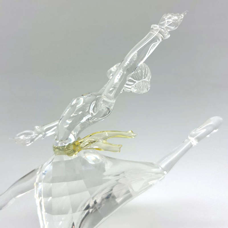 Swarovski Crystal Magic Of Dance Anna Club Piece 2004