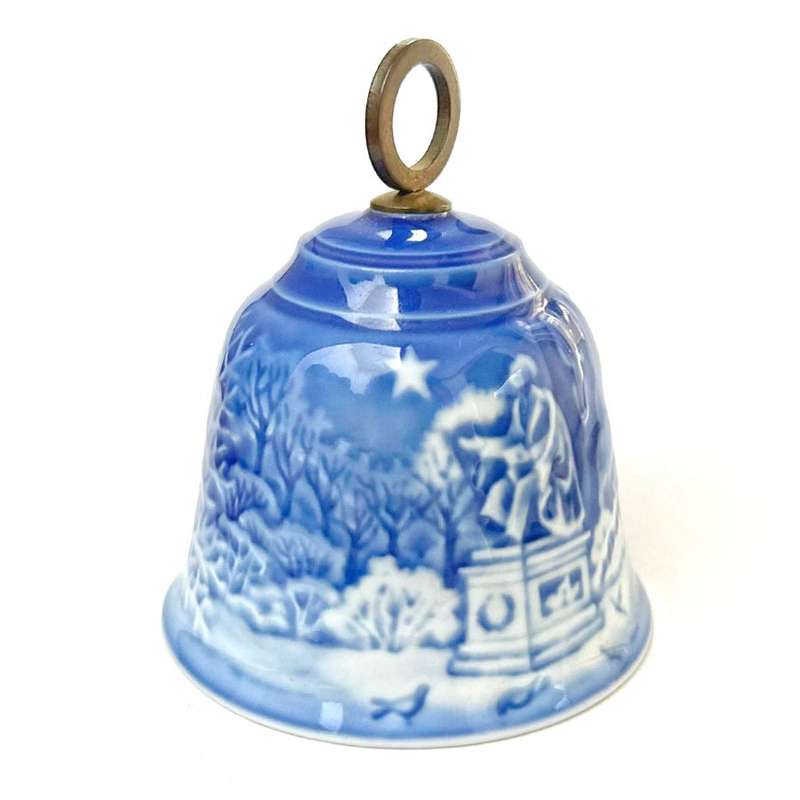 Bing And Grondahl Copenhagen Christmas Bell Tree Ornament 1988