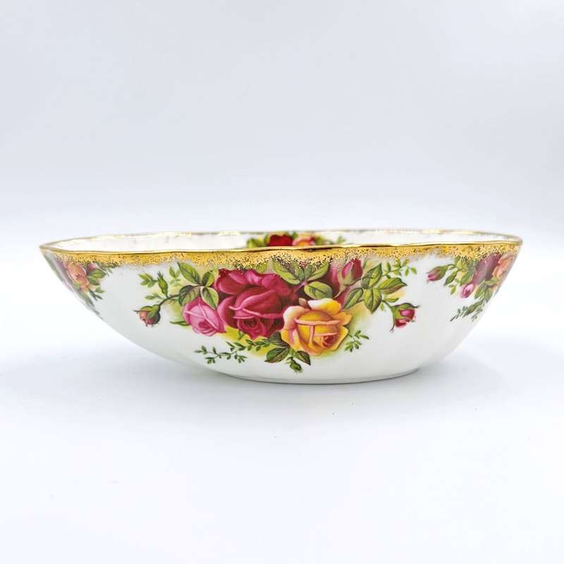 Royal Albert Old Country Roses Egg Shape Bon Bon