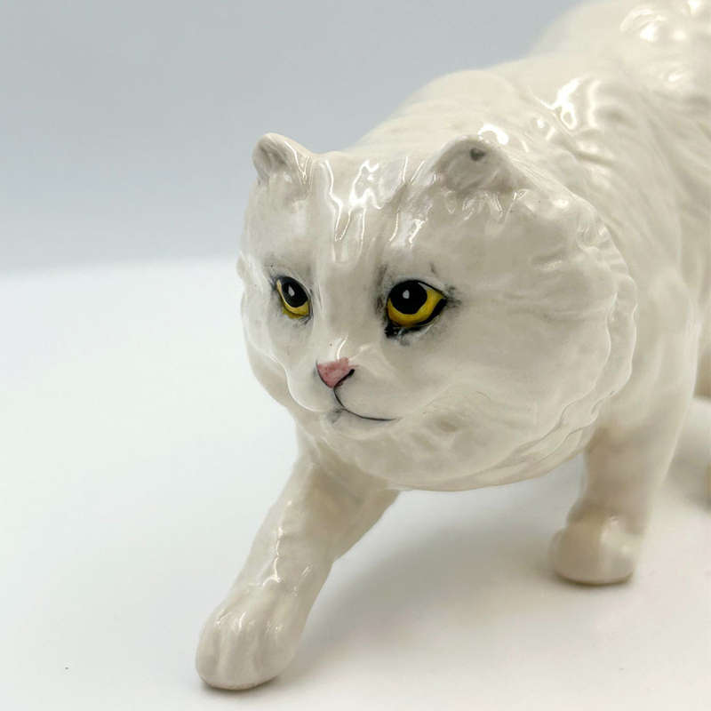 Royal Doulton Stalking White Persian