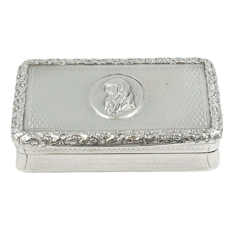 Hallmarked Silver George IV Reliquary Snuff  Box London 1825