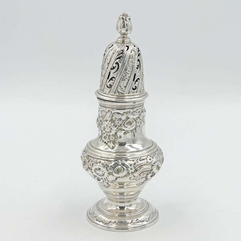 Hallmarked Silver Pepperette London 1737 Samuel Wood