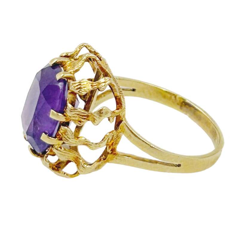 Amethyst 14 Carat Gold Cocktail Ring