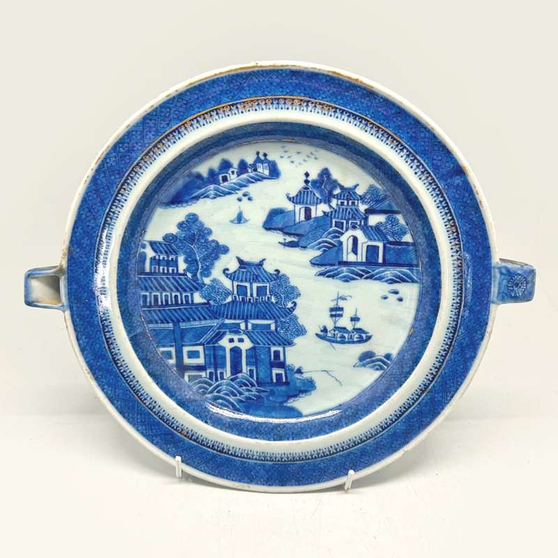 Chinese Blue and White Qianlong Hot Water Plate C1760