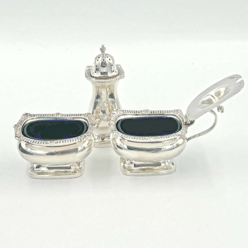 Hallmarked Silver Condiment Set Birmingham 1937 Boxed