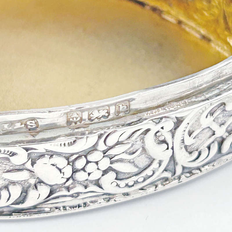 Hallmarked Silver Heart Shaped Pill Box Birmingham 1901