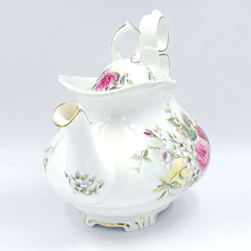 Royal Albert Memories Gainsborough Tea Pot C1970