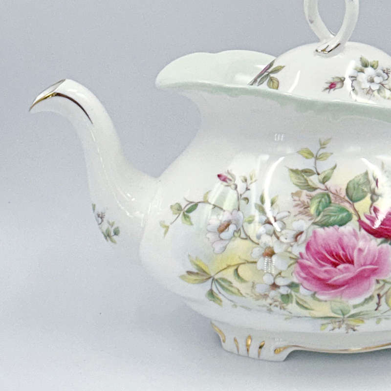 Royal Albert Memories Gainsborough Tea Pot C1970