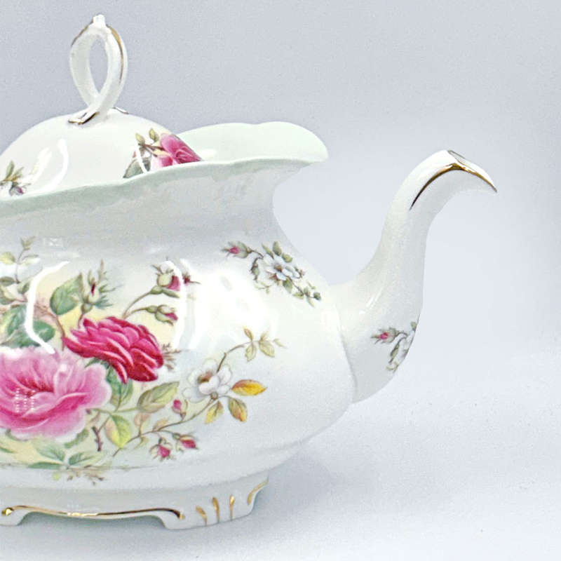 Royal Albert Memories Gainsborough Tea Pot C1970