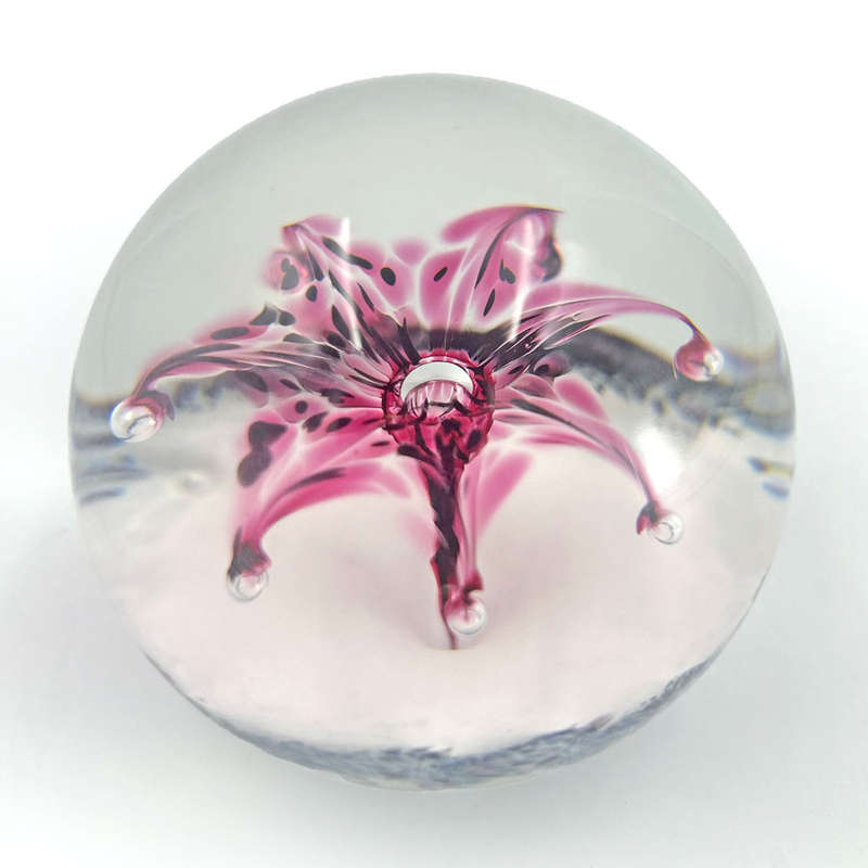 Selkirk Scotland Firecracker Art Glass Paperweight 1997