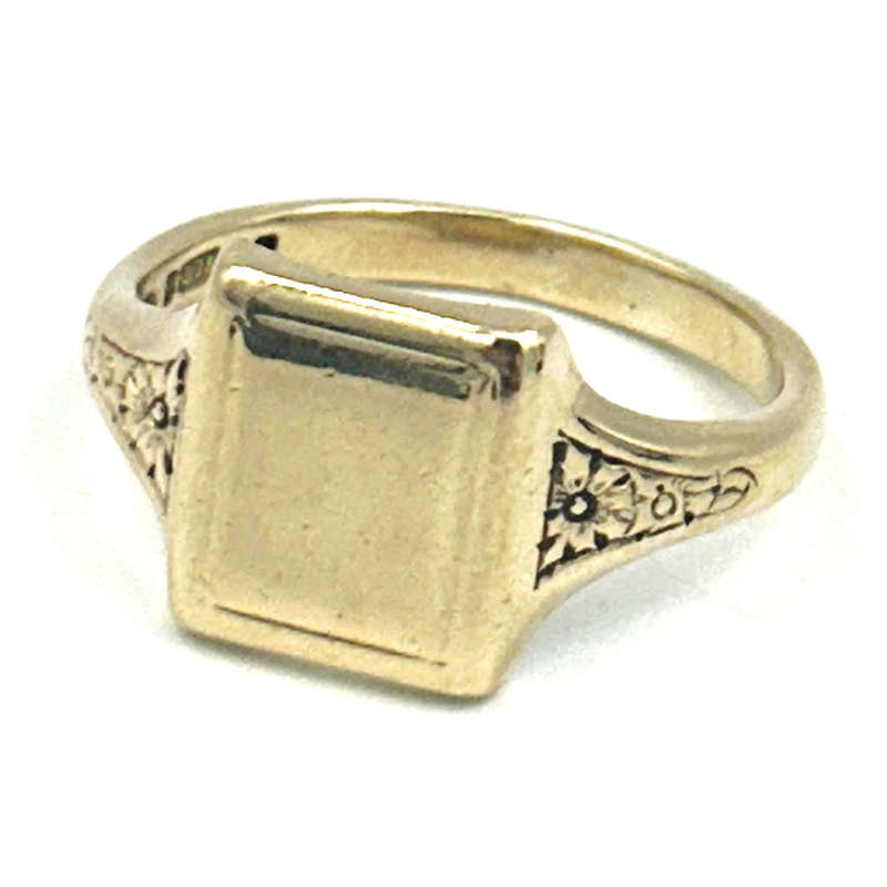 9 Carat Gold Mens Signet Ring Birmingham