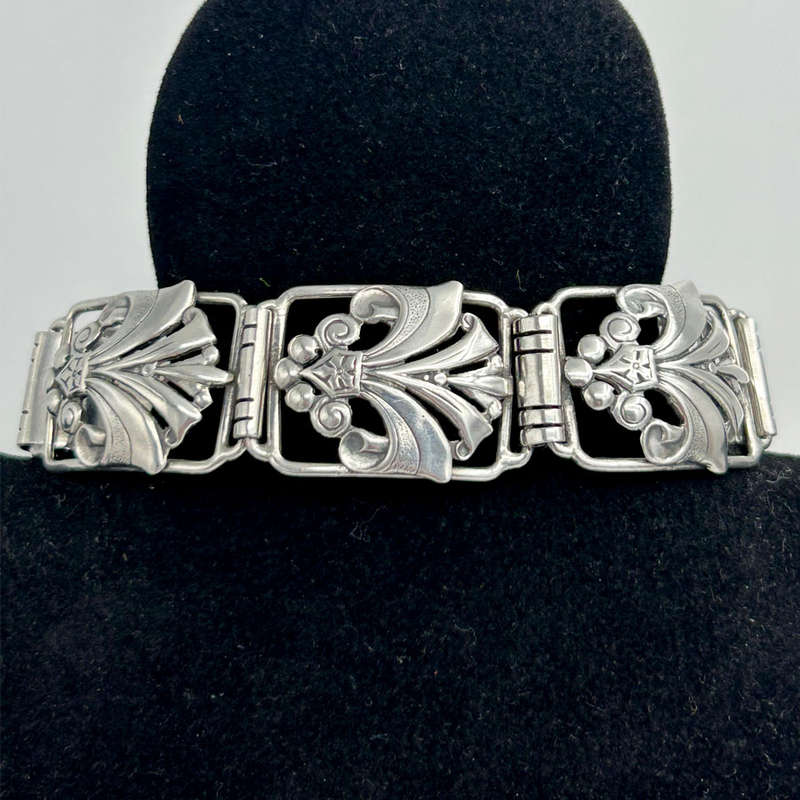 Candida Sterling Silver Fleur De Lis  Bracelet