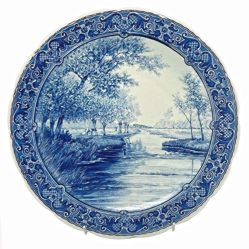 Delfts Royal Sphinx  Blue And White Country Side Scene Wall Charger